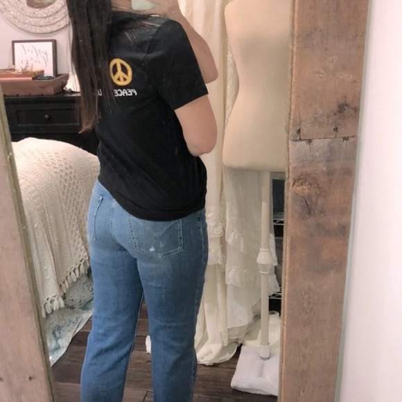 Buc-ees black T-shirt size medium cotton - Picture 3 of 8